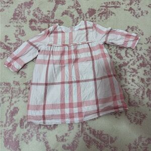 Burberry dress. 9 months.